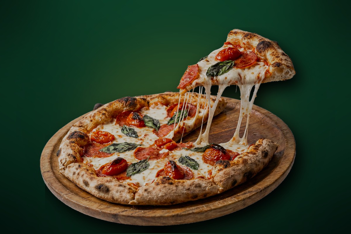 Pizza napolitaine — Restaurant Nobel